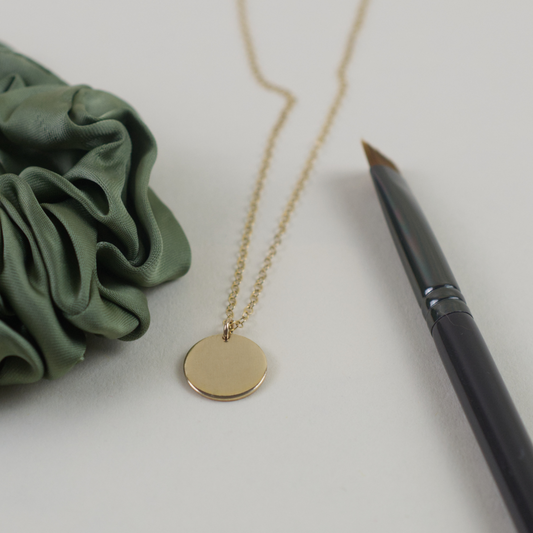 Dainty Smooth Disc Necklace