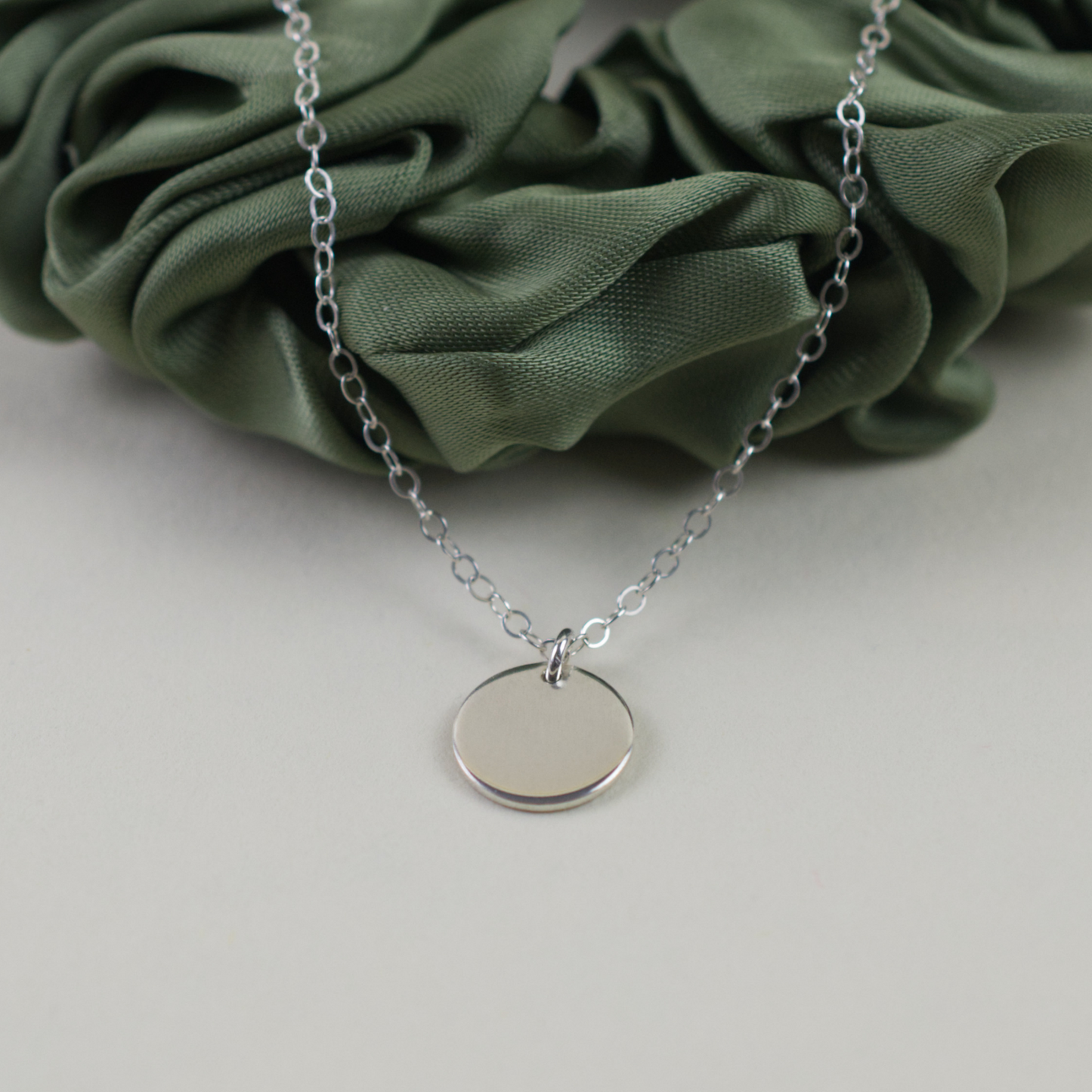 Dainty Smooth Disc Necklace
